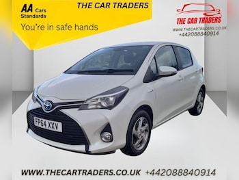 Used Toyota Yaris 2015 for sale - 76416337: Photo