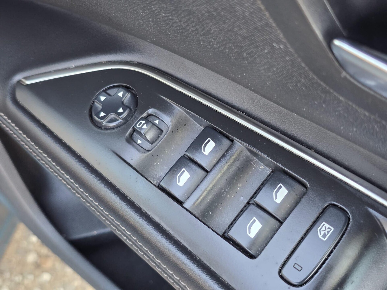 Used Peugeot 5008 2018 for sale - 77382204: Photo 23