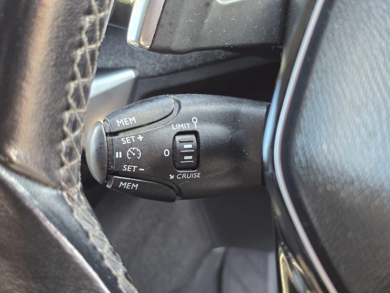 Used Peugeot 5008 2018 for sale - 77382204: Photo 26