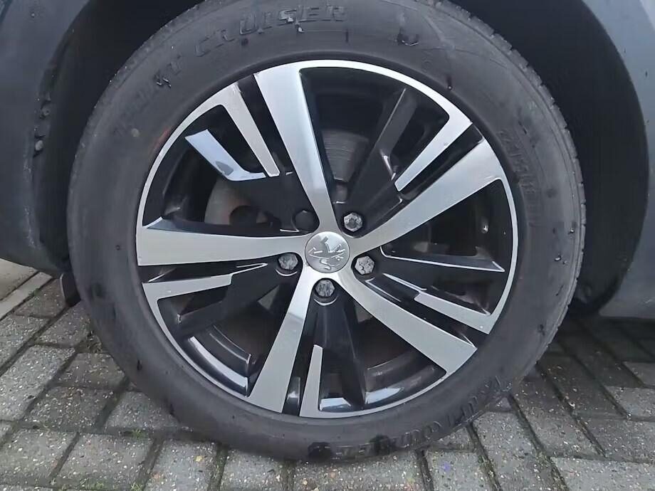 Used Peugeot 5008 2018 for sale - 77382204: Photo 8