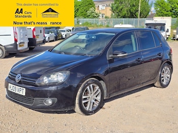 Used Volkswagen Golf 2009 for sale - 76037351: Photo