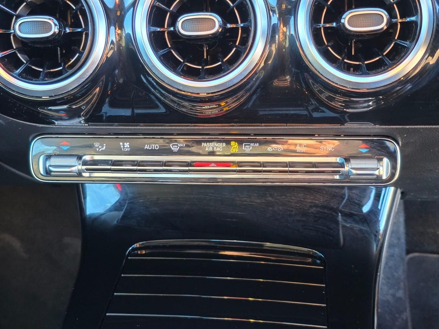 Used Mercedes-Benz A-Class 2018 for sale - 76750849: Photo 57