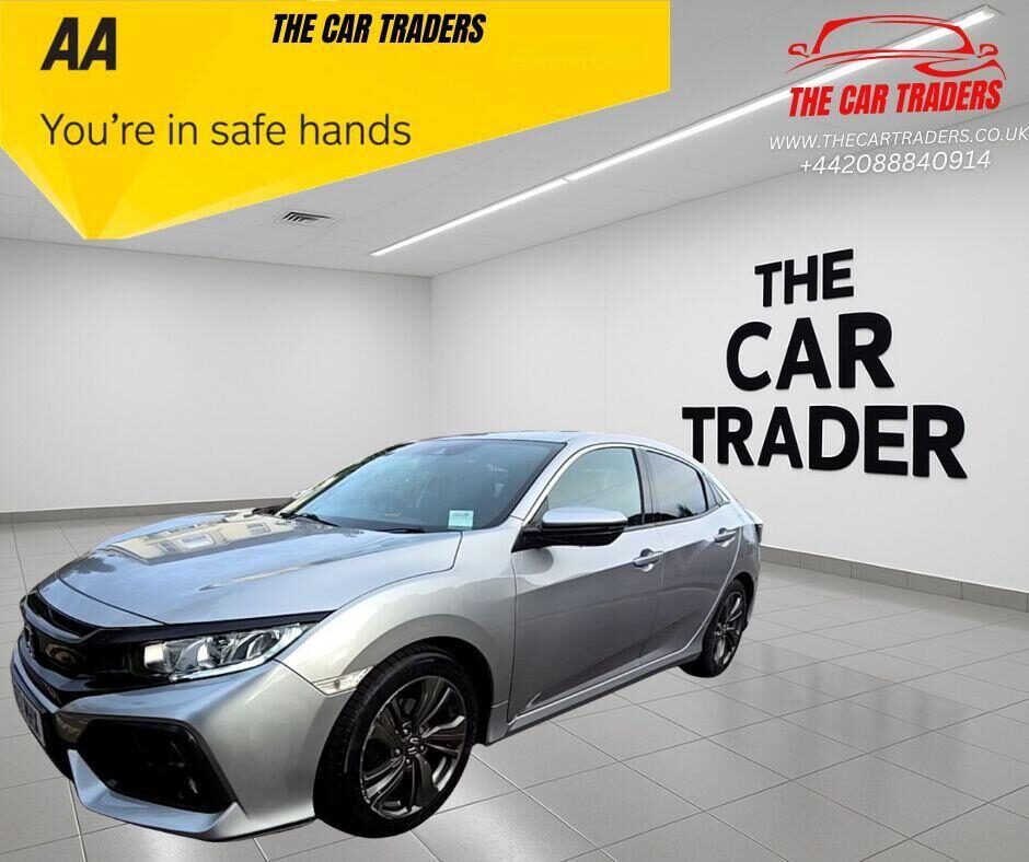 Used Honda Civic 2017 for sale - 76428821: Photo 2