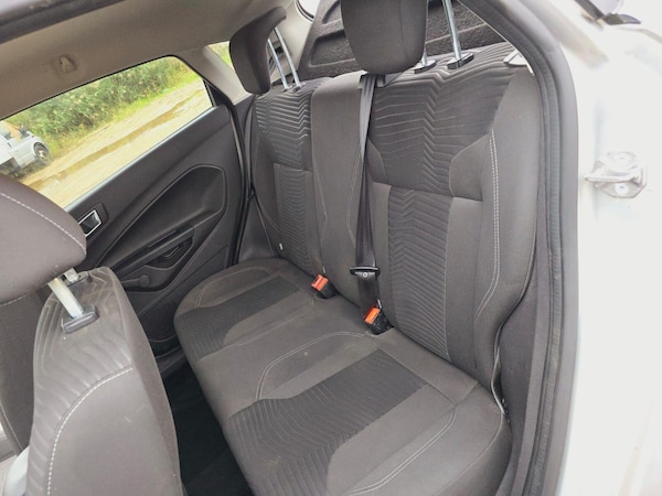 Used Ford Fiesta 2013 for sale - 75426783: Photo 32