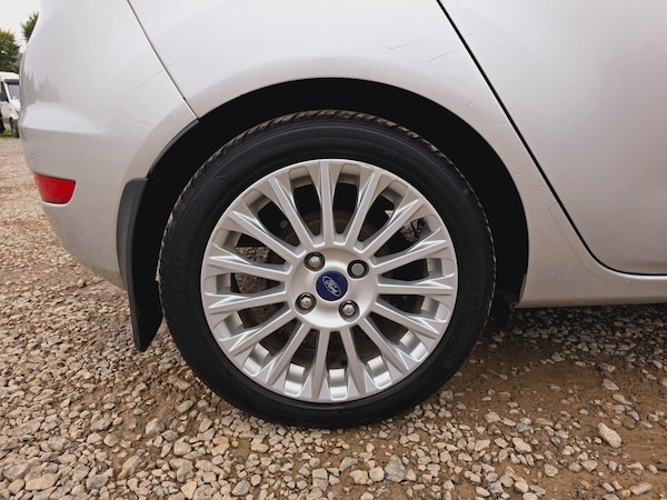 Used Ford Fiesta 2013 for sale - 75426783: Photo 34