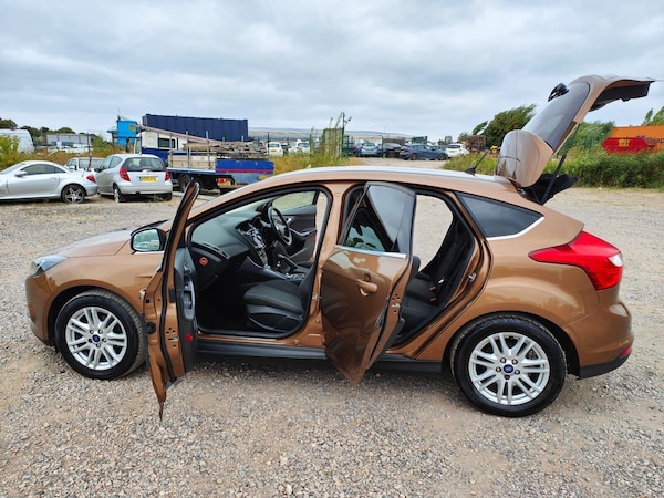 Used Ford Focus 2013 for sale - 75426154: Photo 33