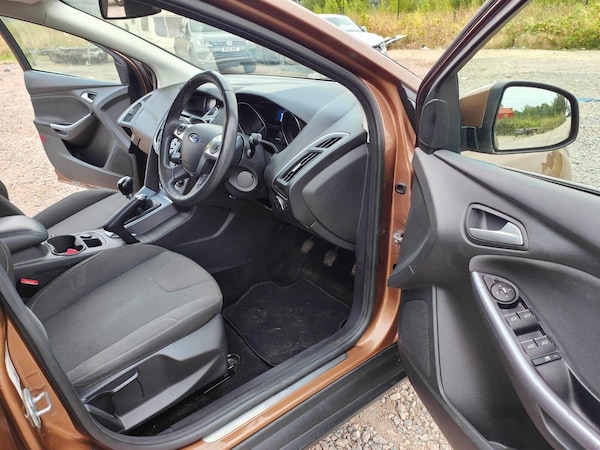 Used Ford Focus 2013 for sale - 75426154: Photo 9