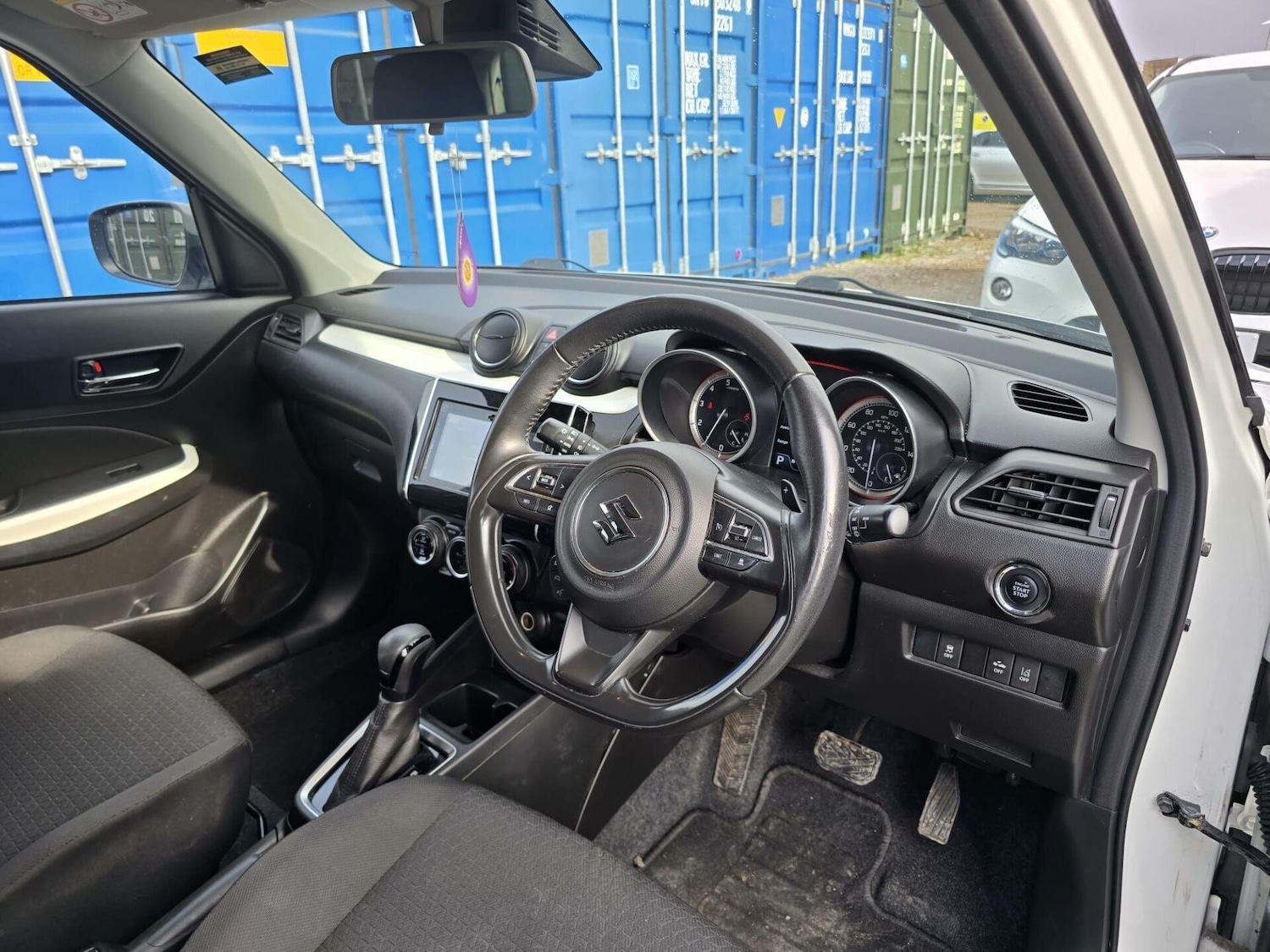 Used Suzuki Swift 2019 for sale - 77236160: Photo 21