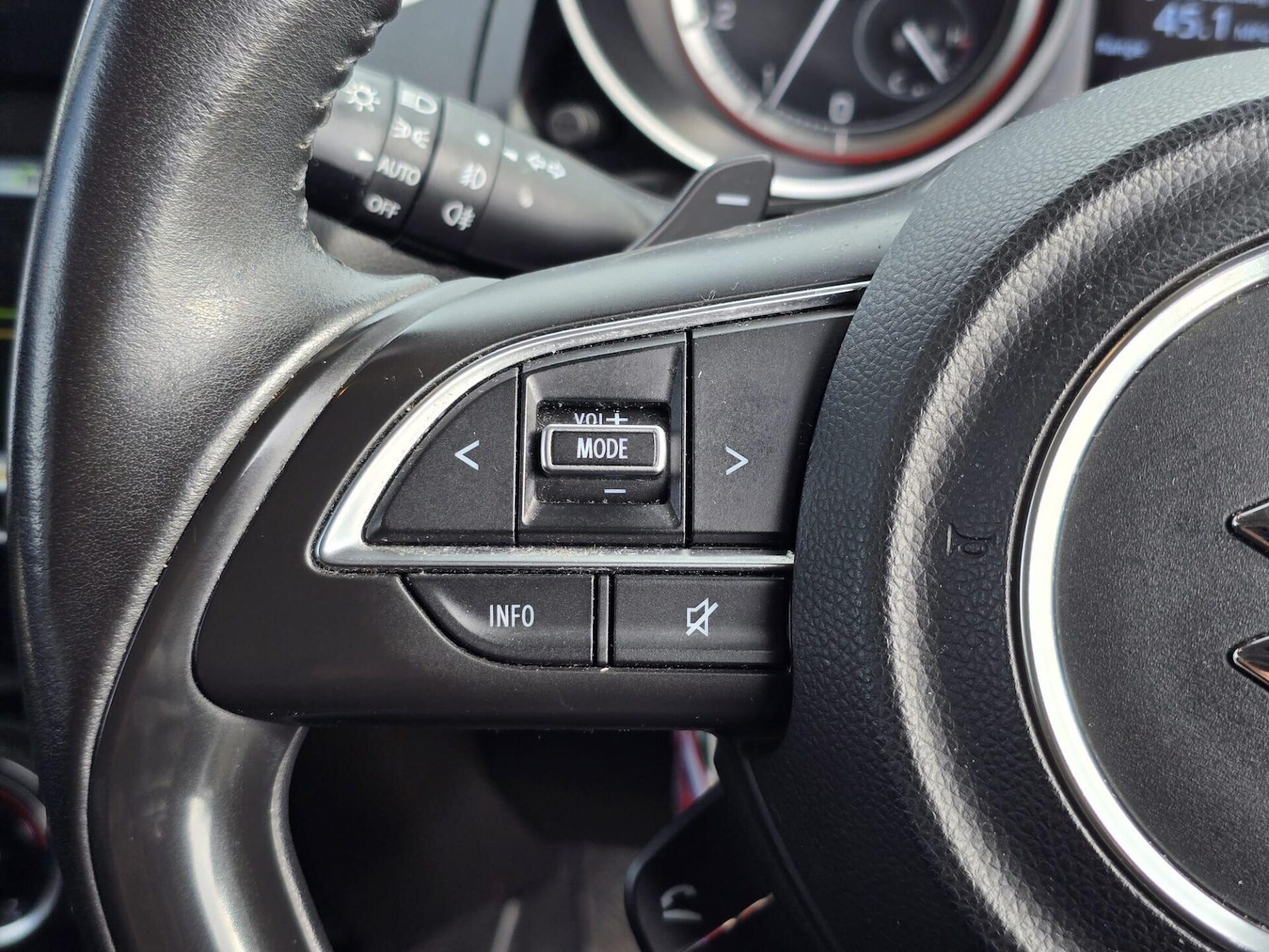 Used Suzuki Swift 2019 for sale - 77236160: Photo 27