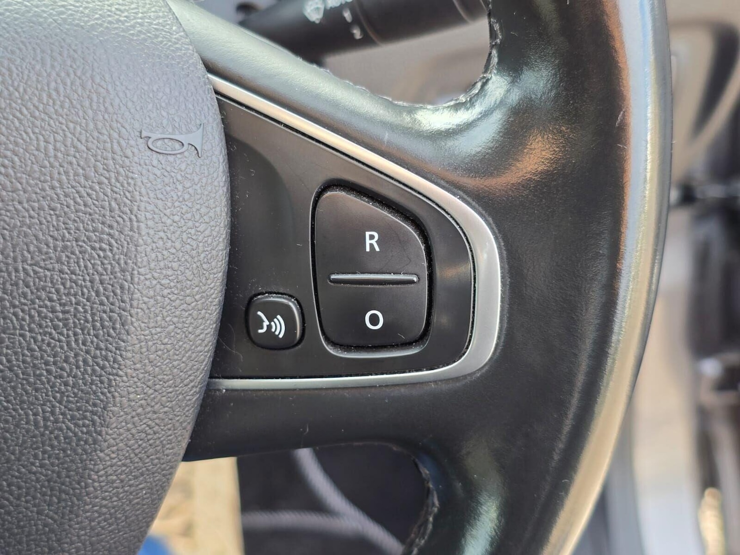 Used Renault Captur 2017 for sale - 76368796: Photo 27