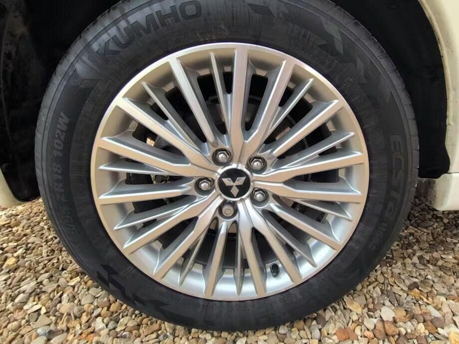 Used Mitsubishi Outlander 2019 for sale - 77084030: Photo 8