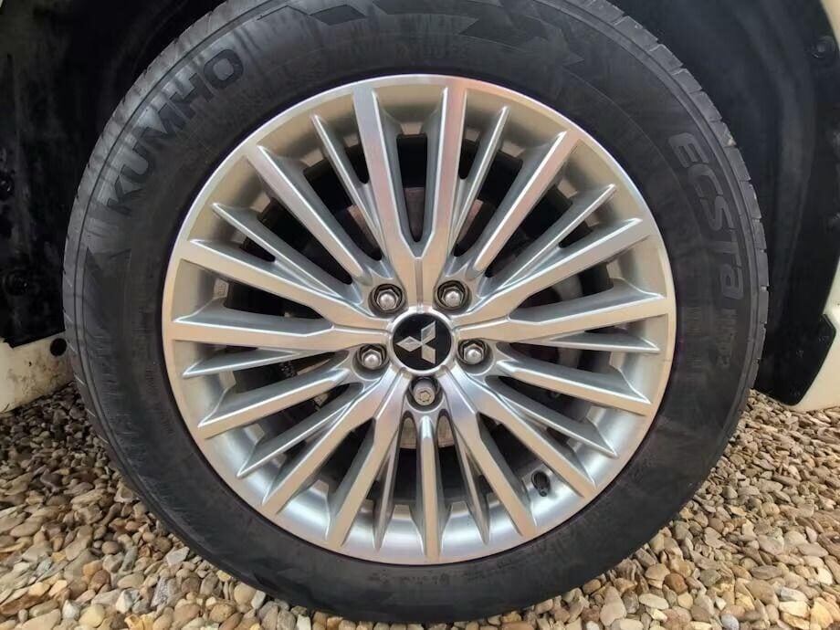 Used Mitsubishi Outlander 2019 for sale - 77084030: Photo 9