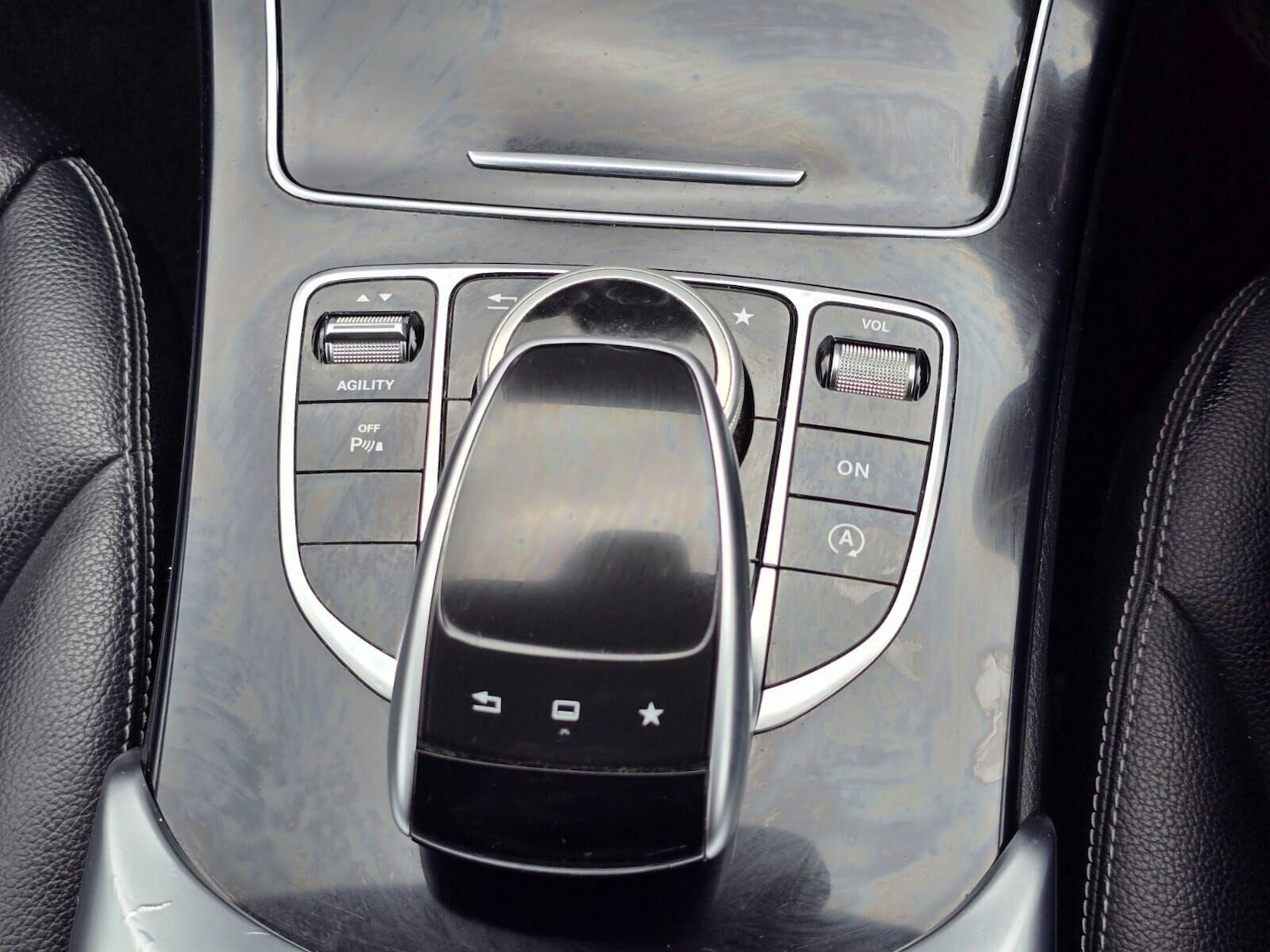 Vehicle 29