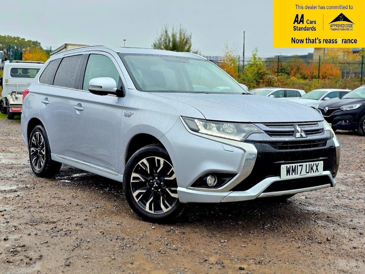 Used Mitsubishi Outlander 2017 for sale - 76232944: Photo 1