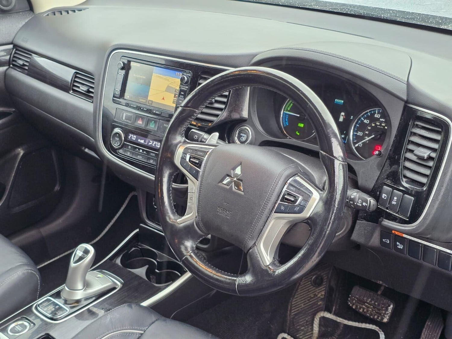 Used Mitsubishi Outlander 2017 for sale - 76232944: Photo 23