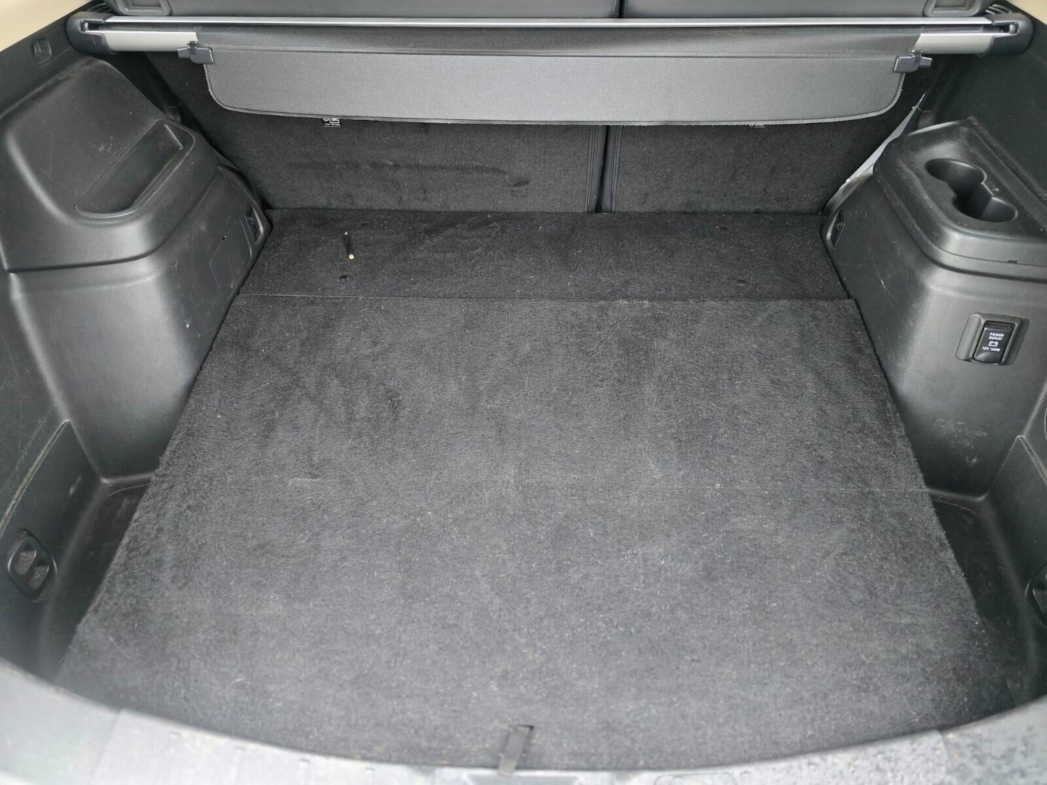 Used Mitsubishi Outlander 2017 for sale - 76232944: Photo 30