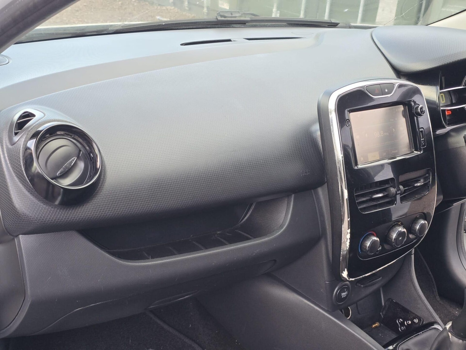 Used Renault Clio 2014 for sale - 77578291: Photo 20