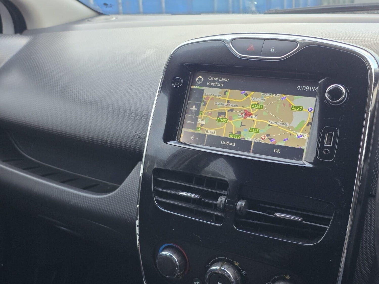 Used Renault Clio 2014 for sale - 77578291: Photo 31