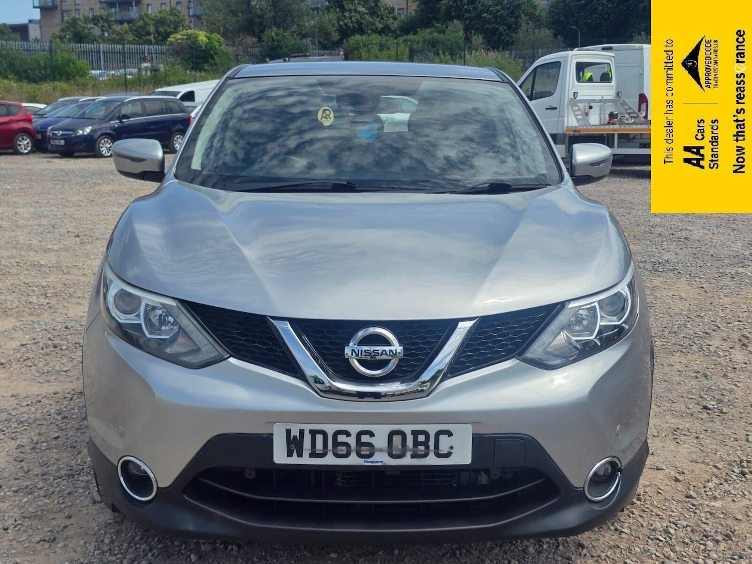 Used Nissan Qashqai 2017 for sale - 76037367: Photo 2