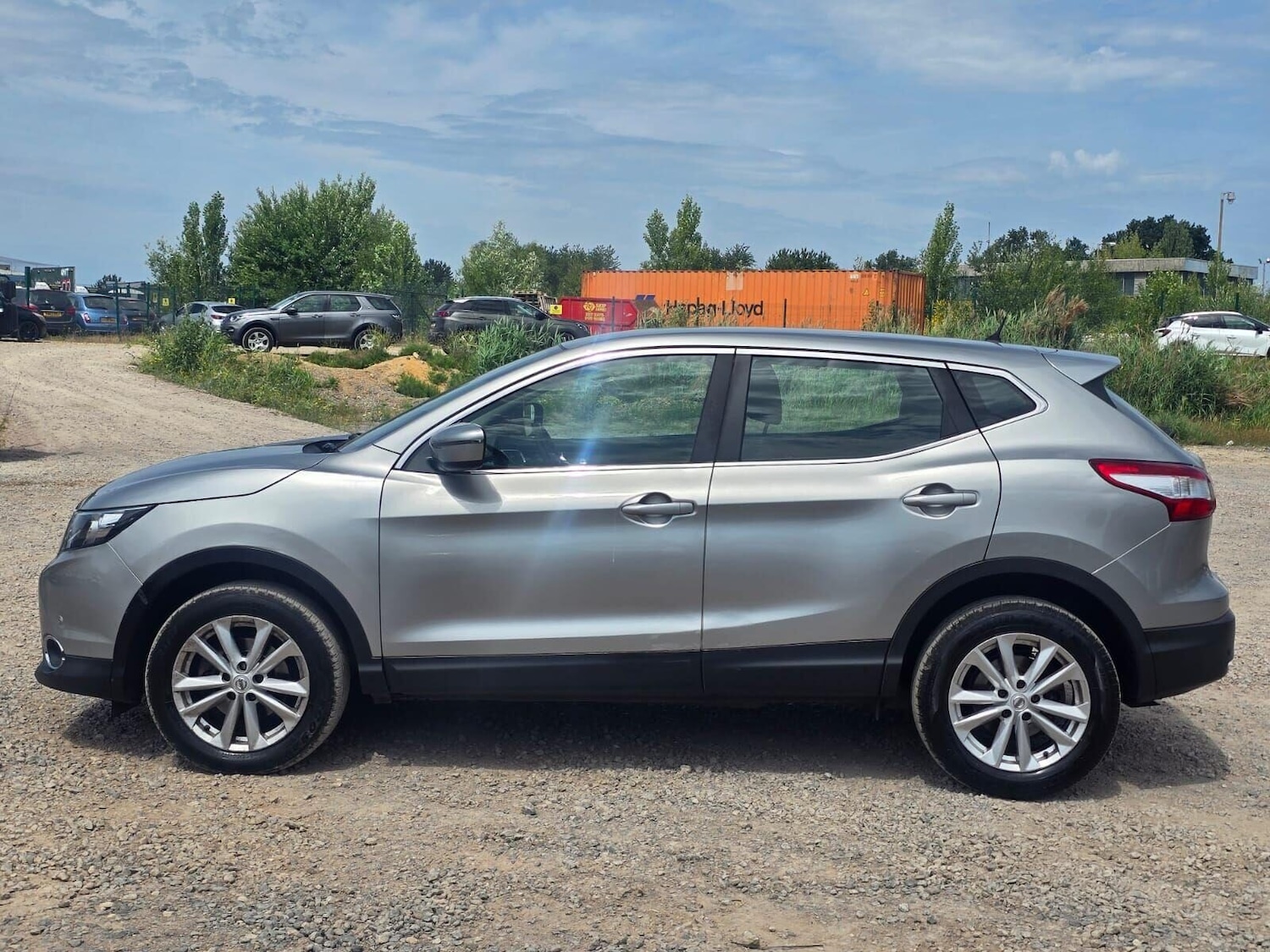 Used Nissan Qashqai 2017 for sale - 76037367: Photo 5