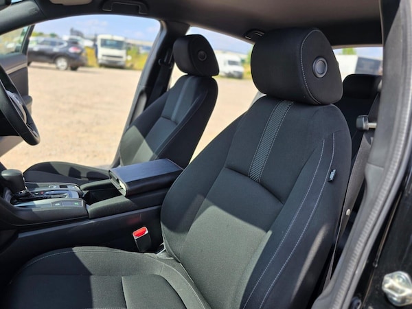Used Honda Civic 2018 for sale - 75474774: Photo 33