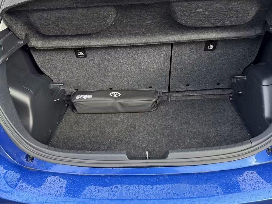 Used Toyota Yaris 2018 for sale - 76922772: Photo 10