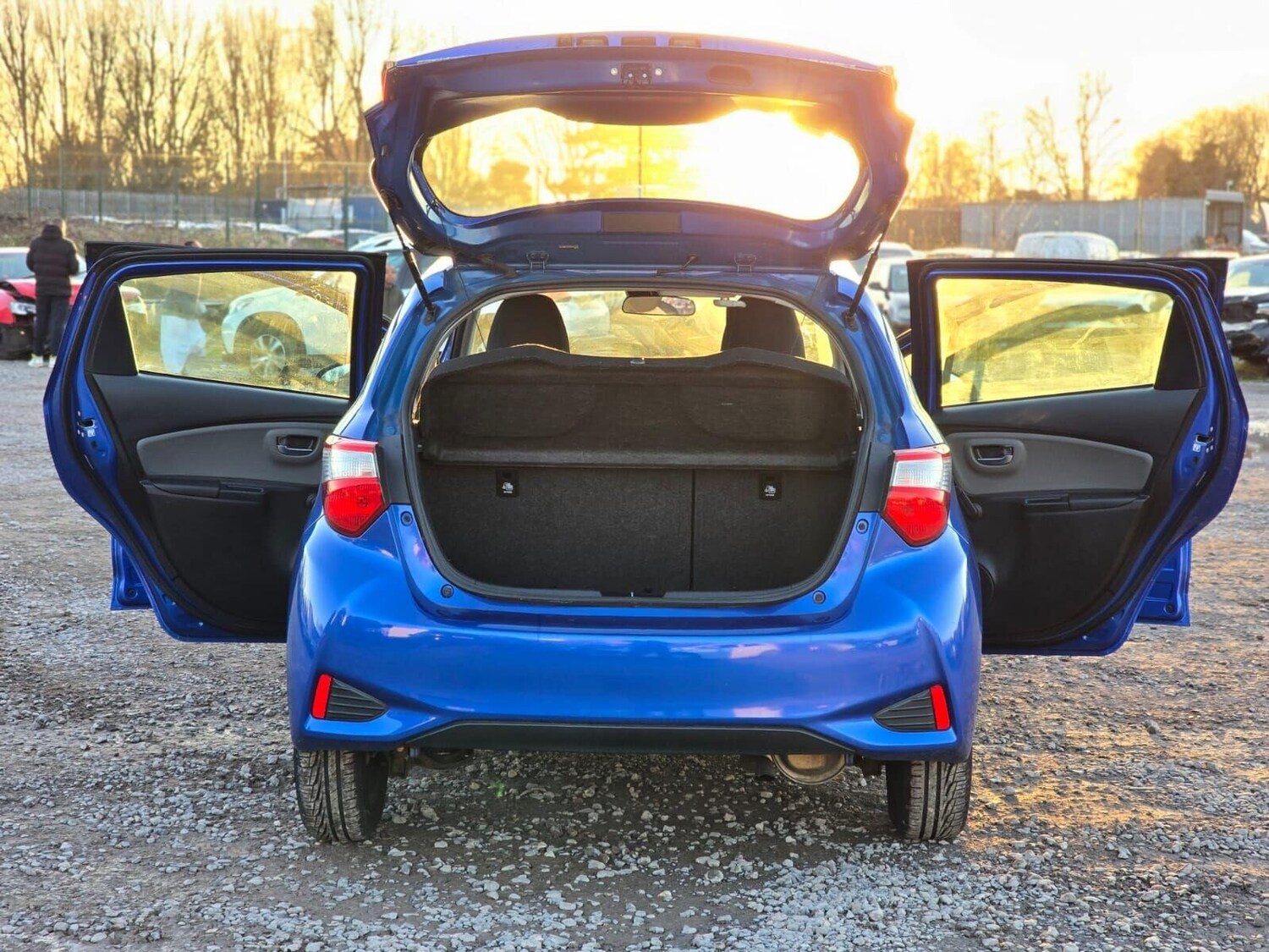 Used Toyota Yaris 2018 for sale - 76922772: Photo 40