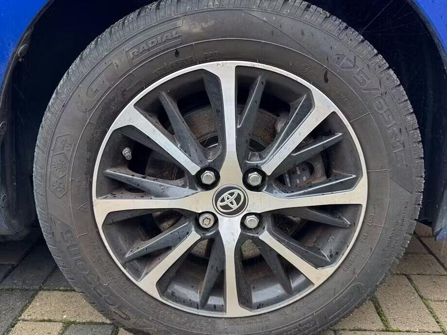 Used Toyota Yaris 2018 for sale - 76922772: Photo 8