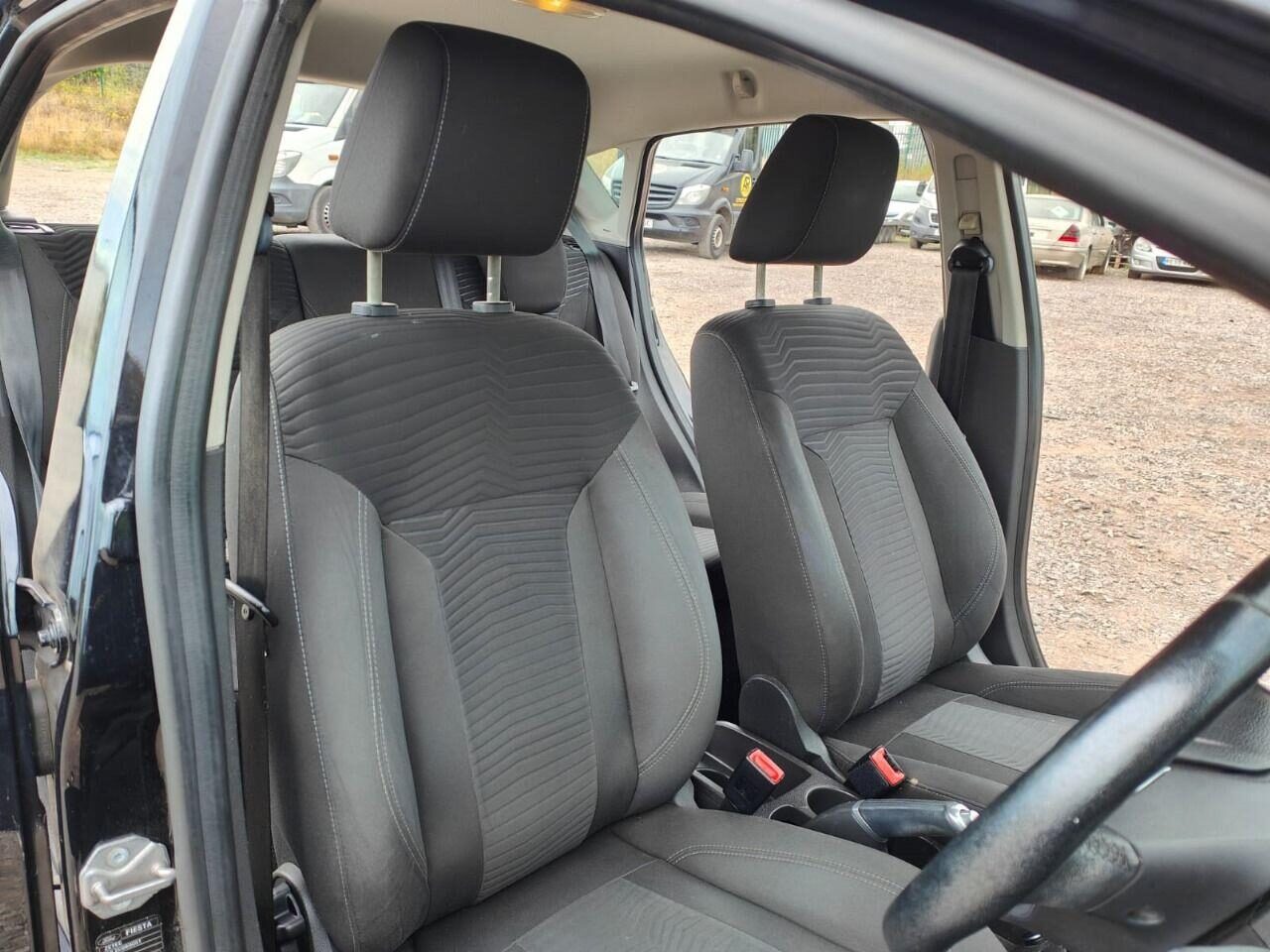 Used Ford Fiesta 2014 for sale - 76682451: Photo 28