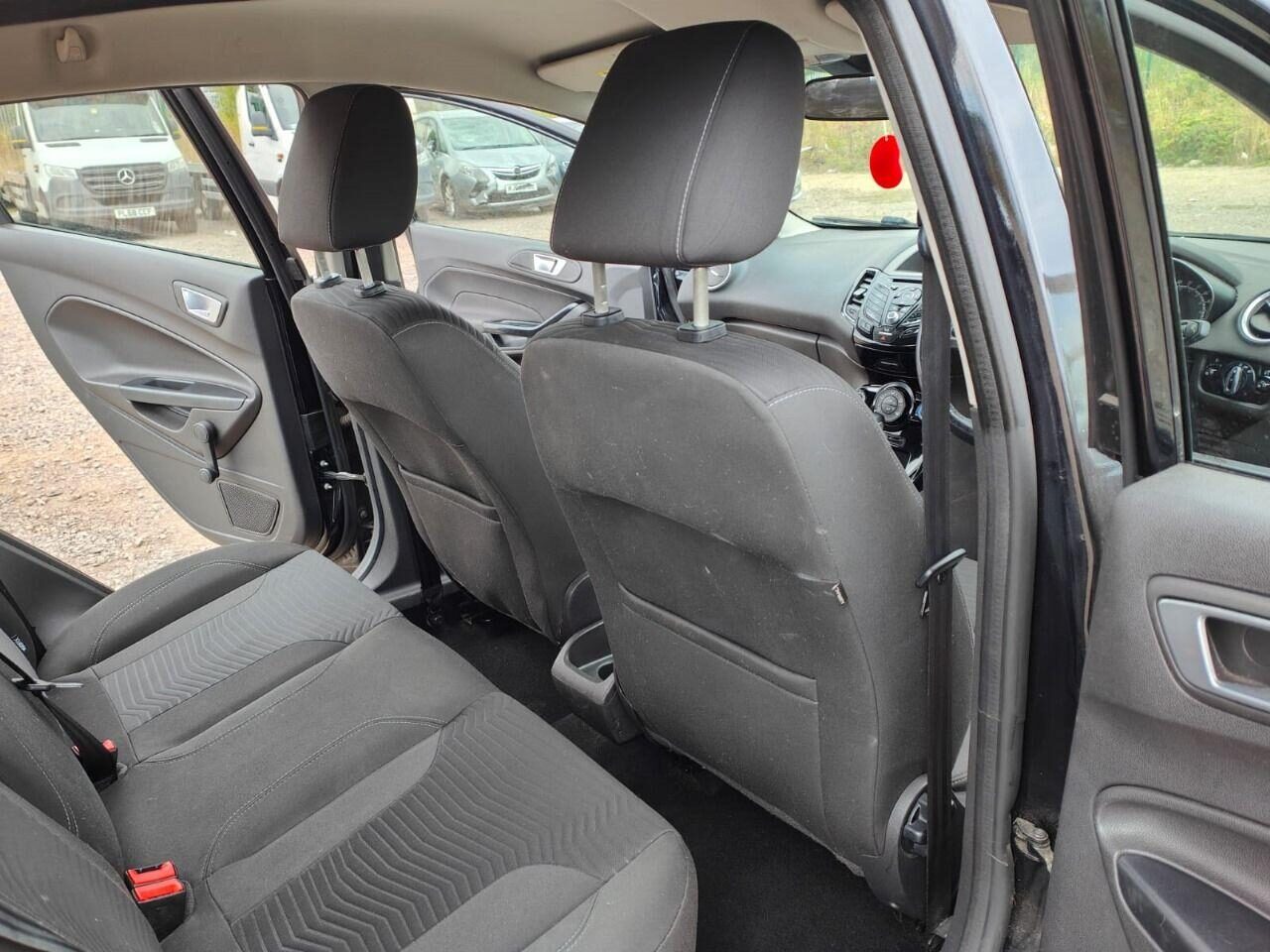 Used Ford Fiesta 2014 for sale - 76682451: Photo 30