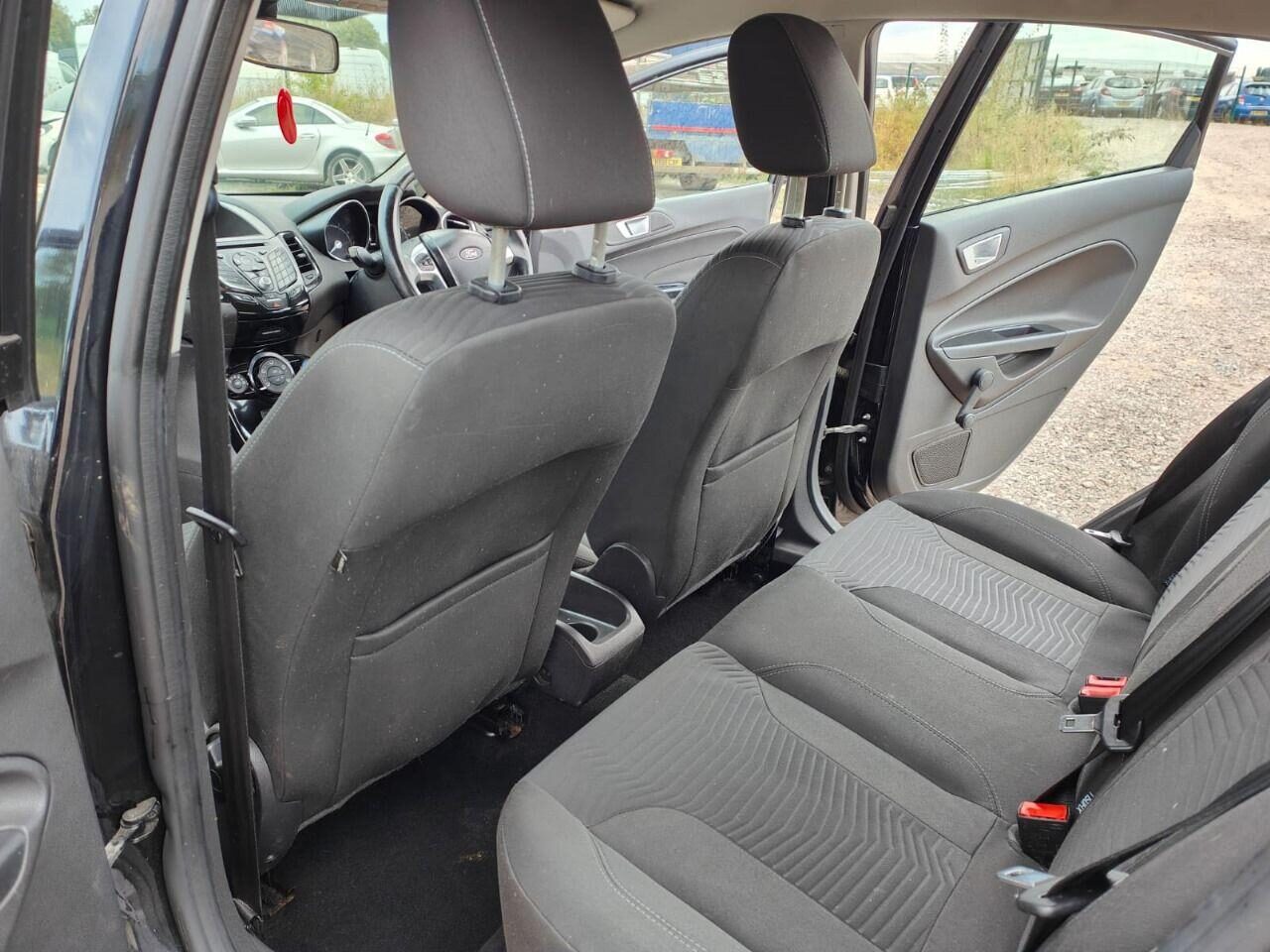 Used Ford Fiesta 2014 for sale - 76682451: Photo 32