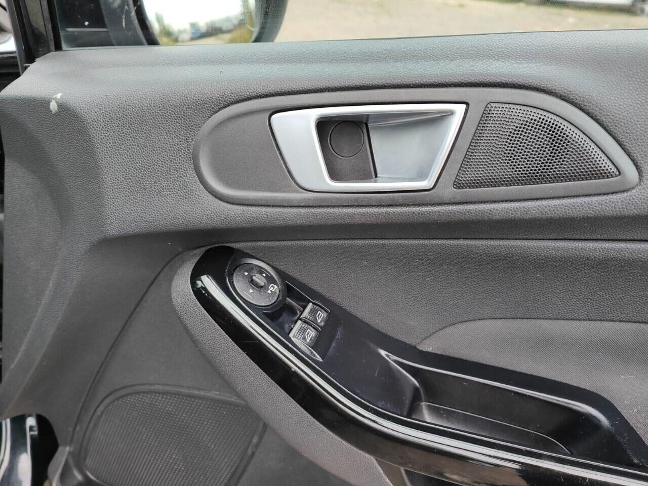 Used Ford Fiesta 2014 for sale - 76682451: Photo 33