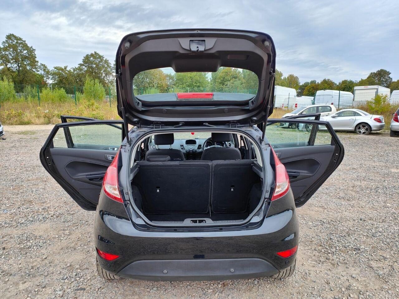 Used Ford Fiesta 2014 for sale - 76682451: Photo 38