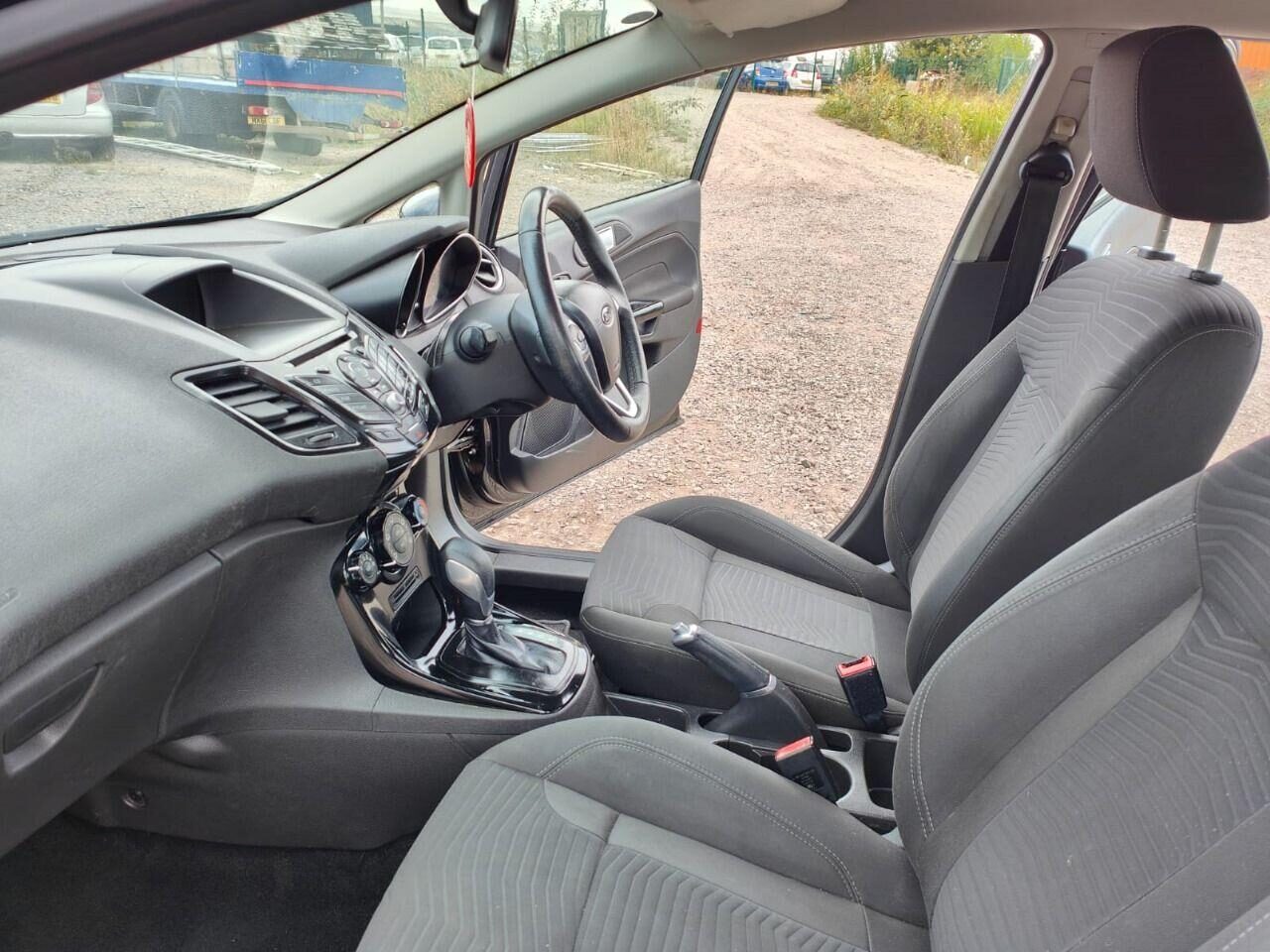 Used Ford Fiesta 2014 for sale - 76682451: Photo 40