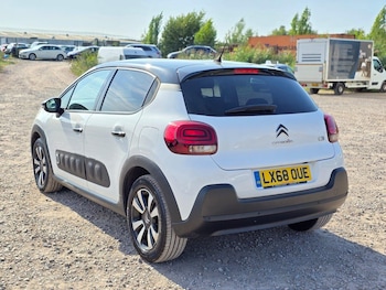 Used Citroen C3 2018 for sale - 75525608: Photo