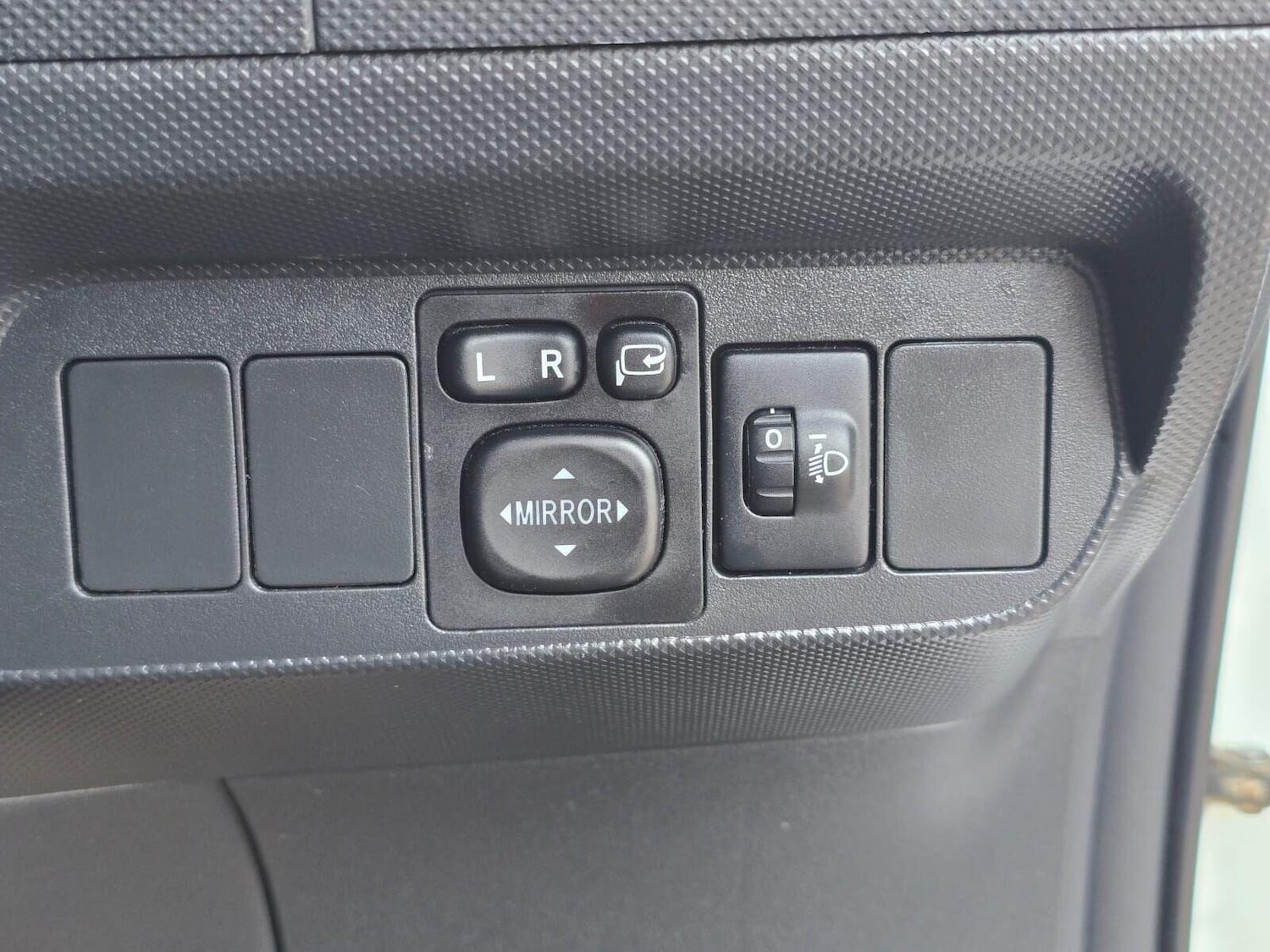 Used Toyota Auris 2012 for sale - 76598522: Photo 20