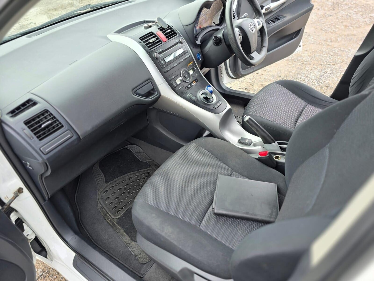 Used Toyota Auris 2012 for sale - 76598522: Photo 29