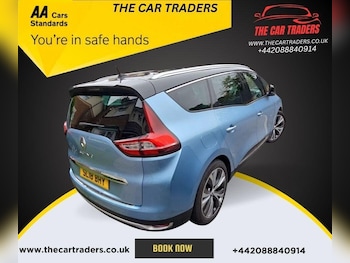 Used Renault Grand Scenic 2018 for sale - 75962301: Photo