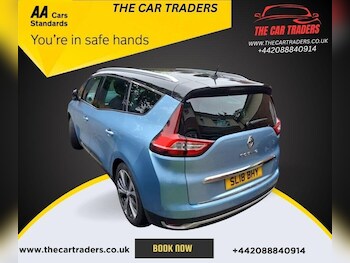 Used Renault Grand Scenic 2018 for sale - 75962301: Photo