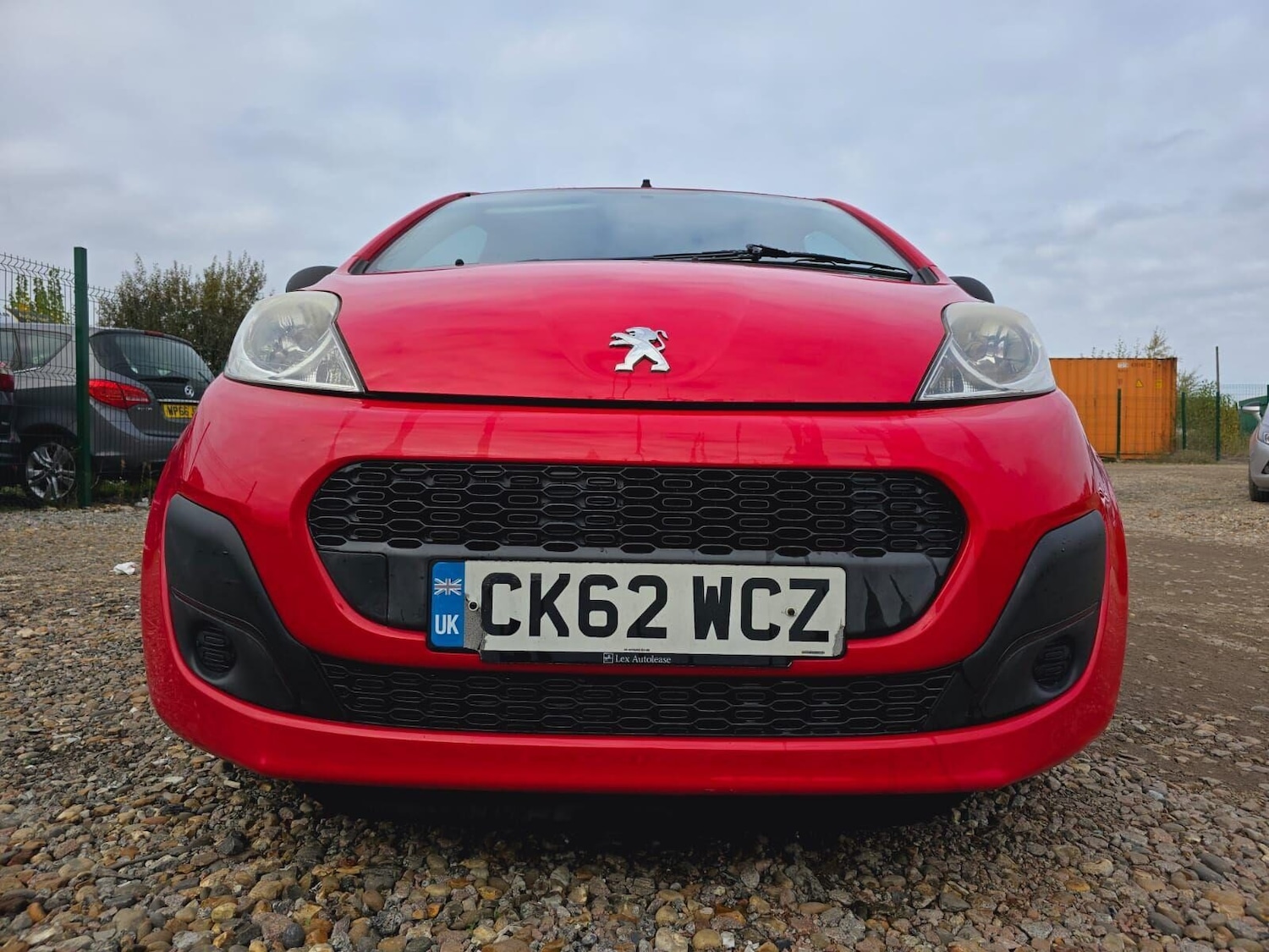 Used Peugeot 107 2013 for sale - 76082188: Photo 18
