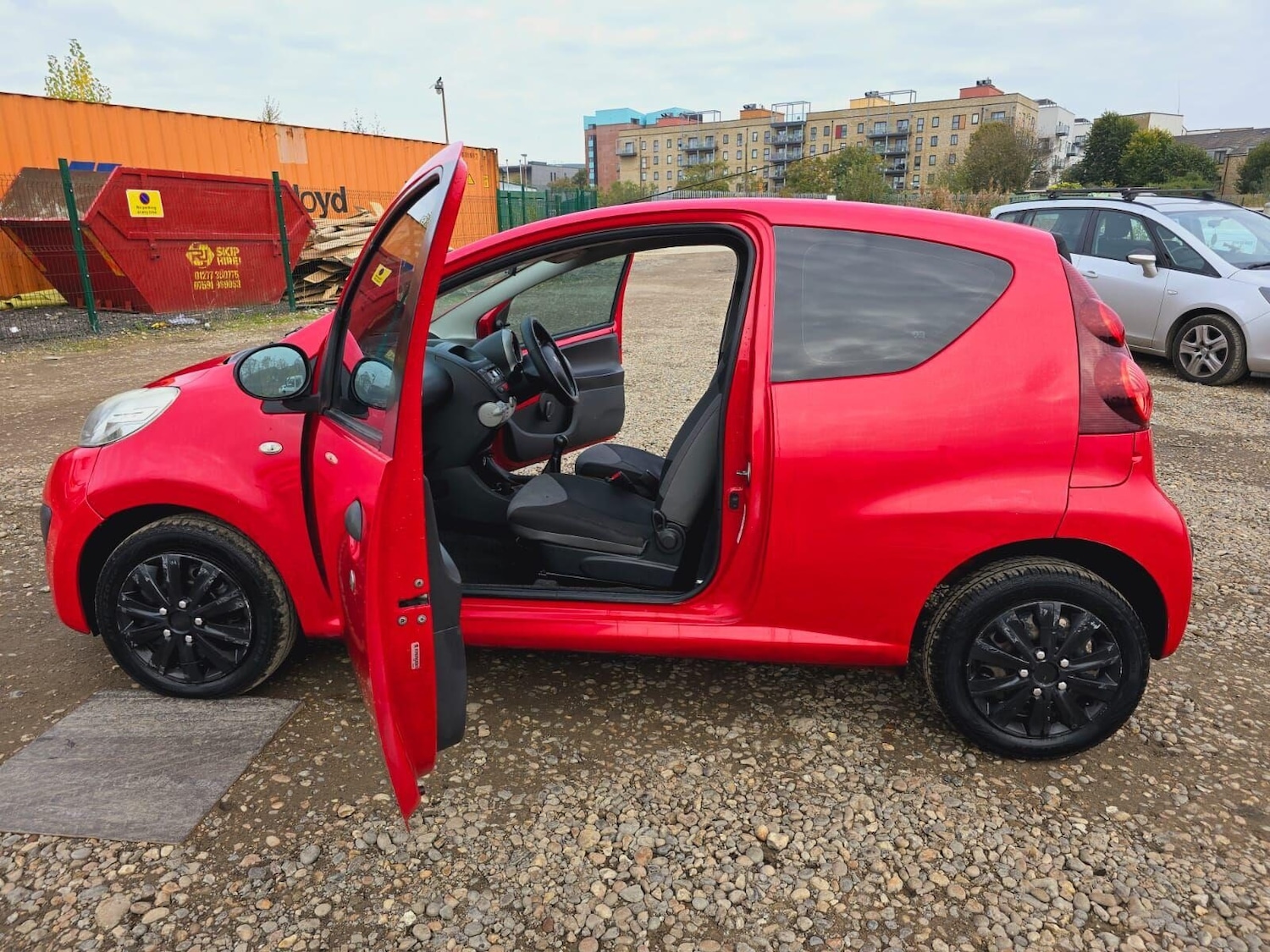 Used Peugeot 107 2013 for sale - 76082188: Photo 25