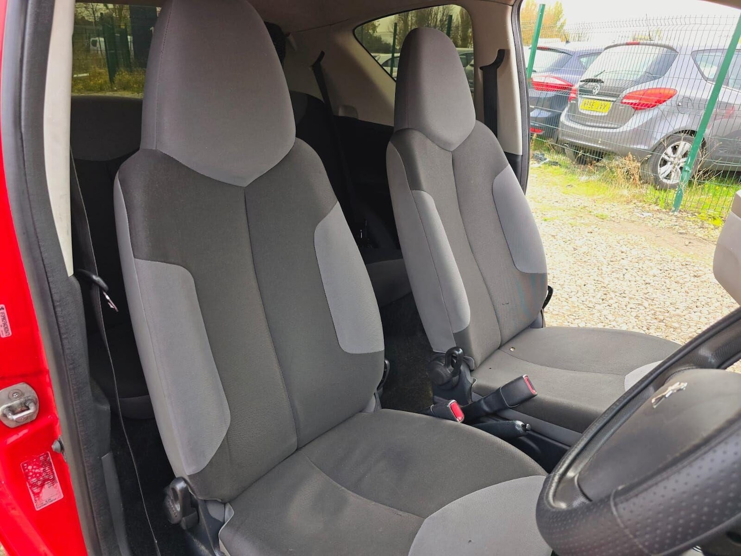 Used Peugeot 107 2013 for sale - 76082188: Photo 29
