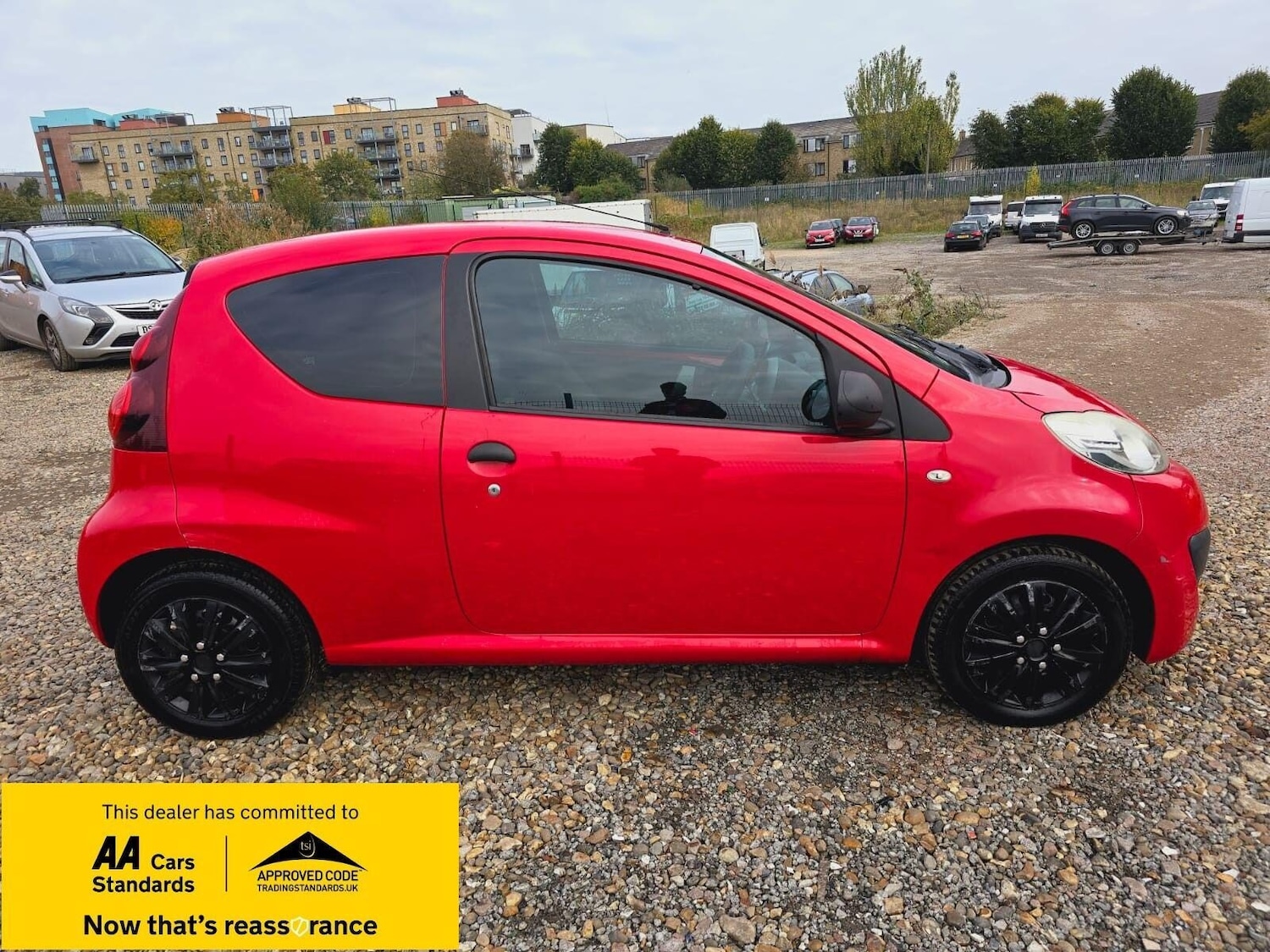 Used Peugeot 107 2013 for sale - 76082188: Photo 6