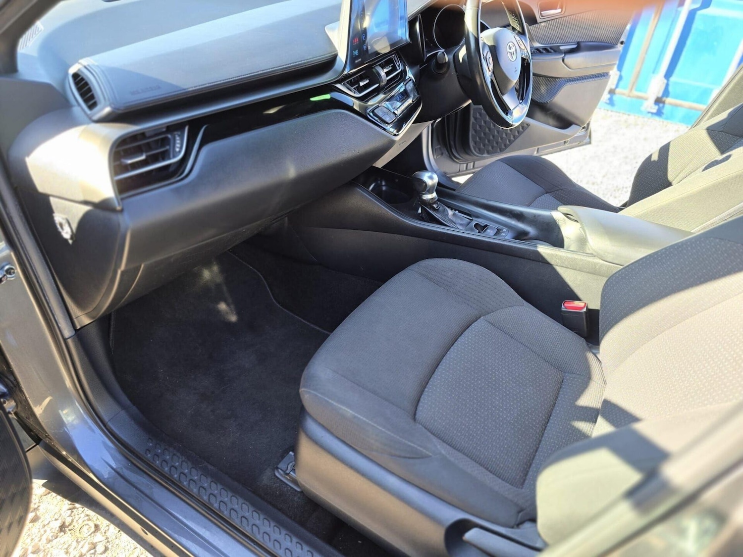 Used Toyota C-HR 2017 for sale - 77593197: Photo 35