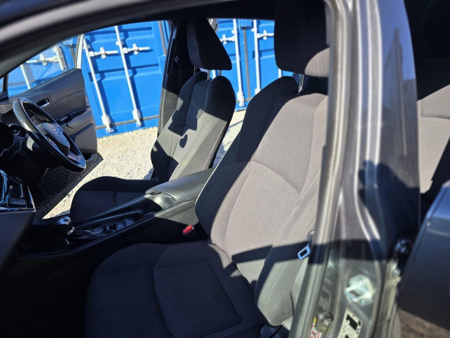 Used Toyota C-HR 2017 for sale - 77593197: Photo 36