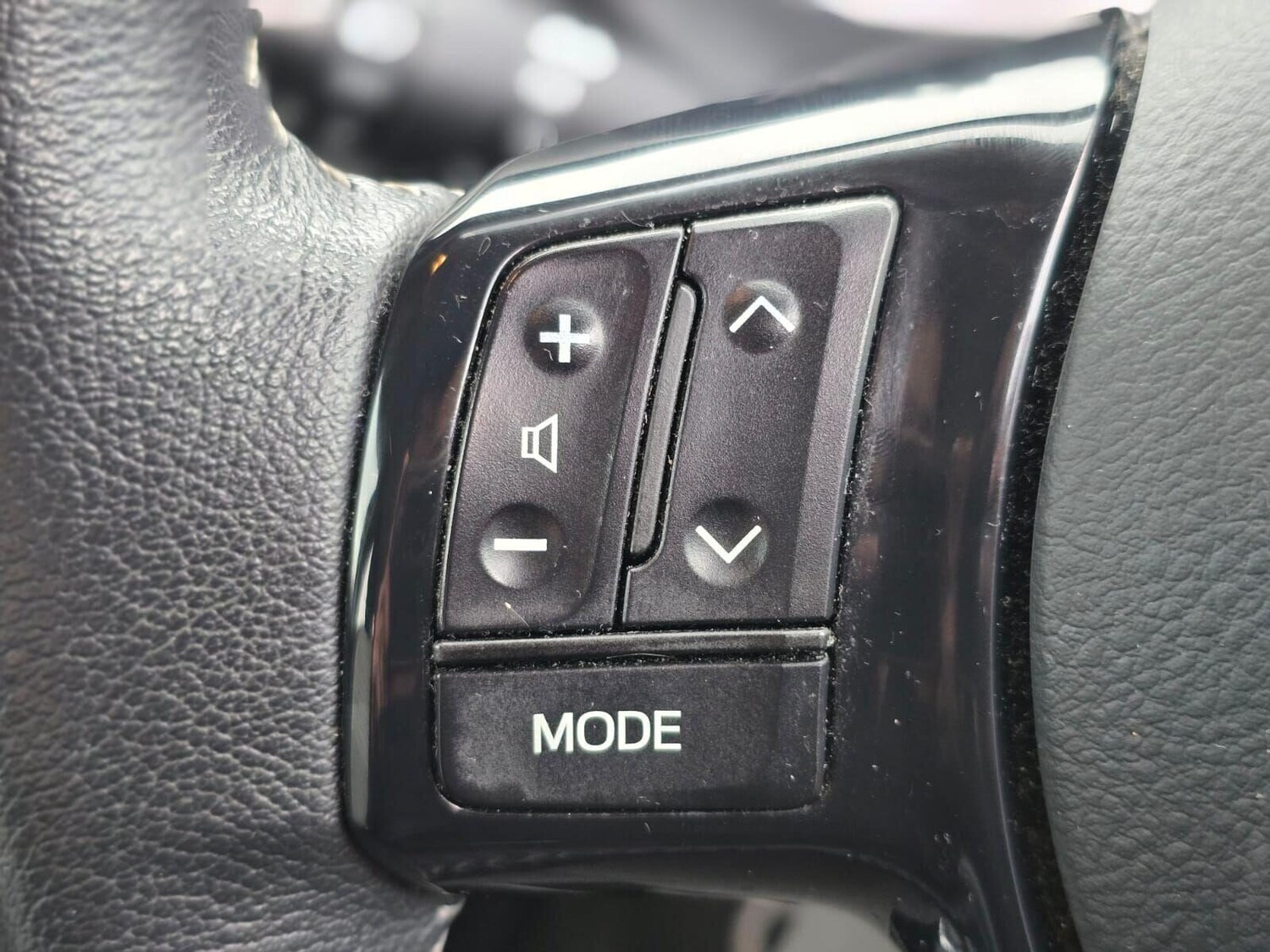 Used Toyota Yaris 2018 for sale - 76641714: Photo 29