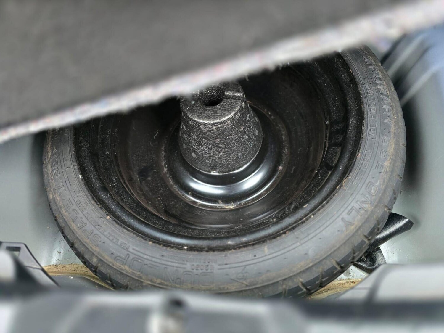 Used Toyota Yaris 2018 for sale - 76641714: Photo 32