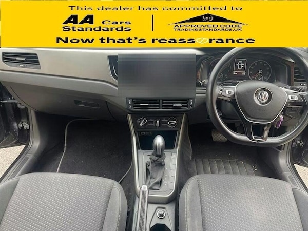 Used Volkswagen Polo 2019 for sale - 76224488: Photo 5