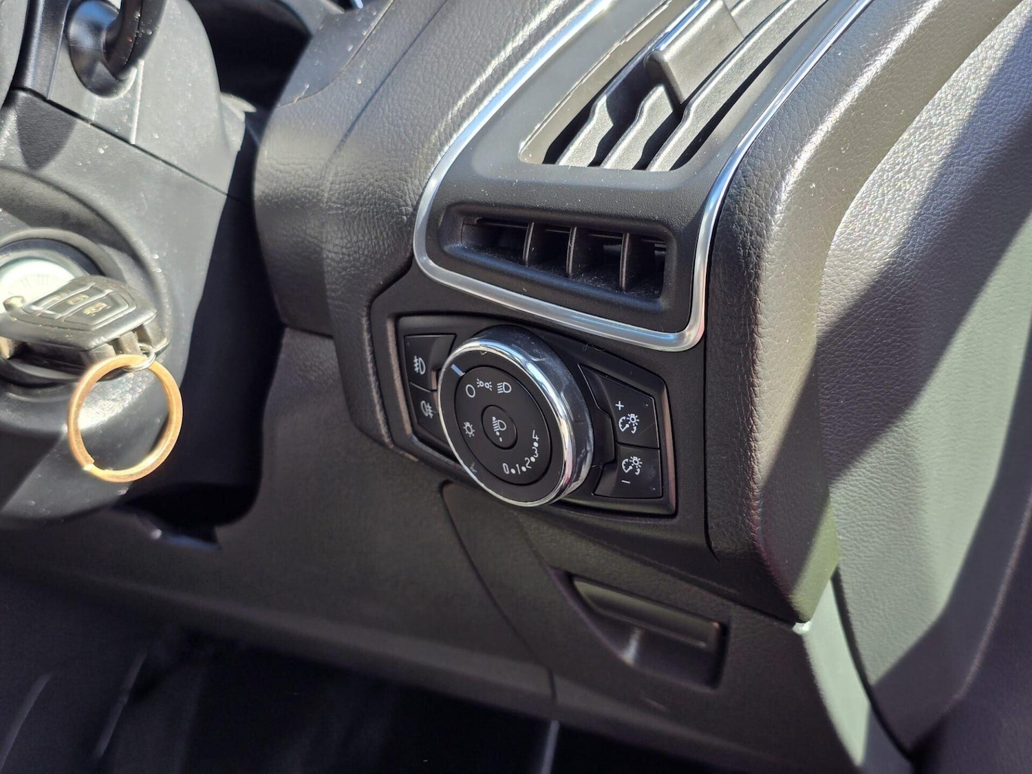 Used Ford Other 2012 for sale - 77679810: Photo 26