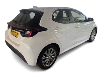 Used Toyota Yaris 2022 for sale - 79233050: Photo